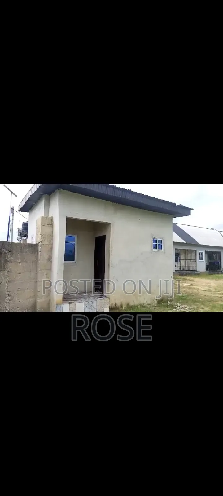 For Sale. 2units of 1bedroom Flats 3 Units of Selfcon in Uyo