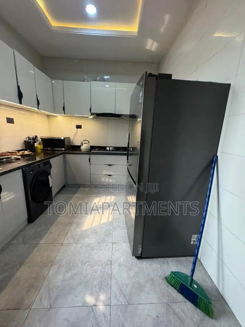 Beautiful 3 Bedroom Shortlet in Maryland, Ikeja in Maryland