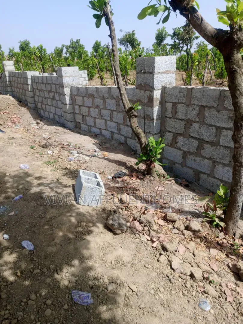 350sqm of Estate Plot for 3 Bedroom Bungalow+ Bq -Fcda Approved in Kuje