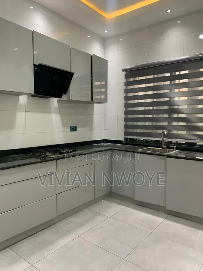 2bdrm Apartment in Ikate for rent in Ikate