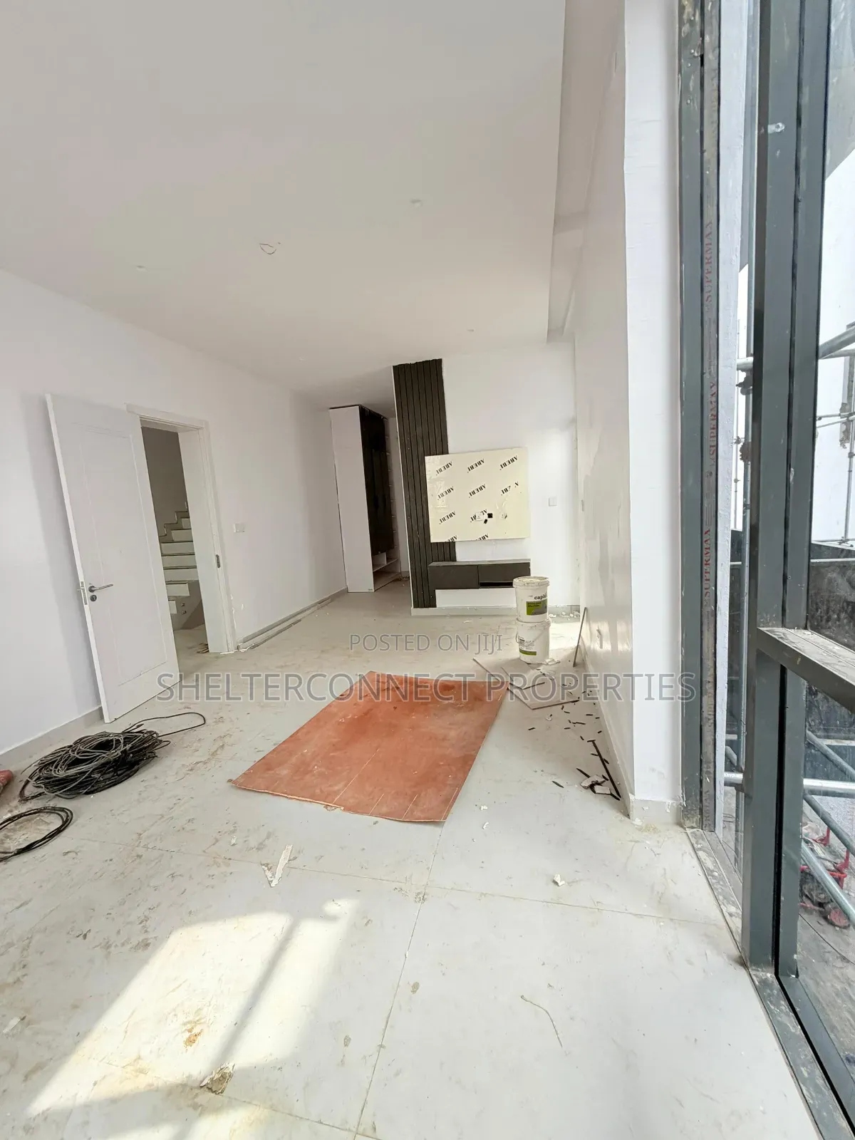 5bdrm Duplex in Adeniyi Jones for sale in Adeniyi Jones