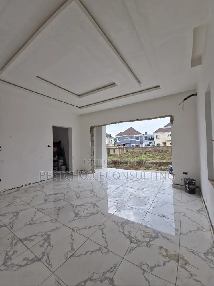 4bdrm Duplex in Carlton Gate Estate,, Akobo for sale in Akobo