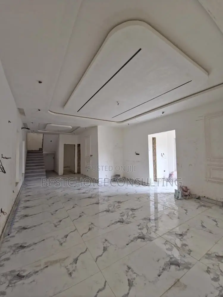 4bdrm Duplex in Carlton Gate Estate,, Akobo for sale in Akobo