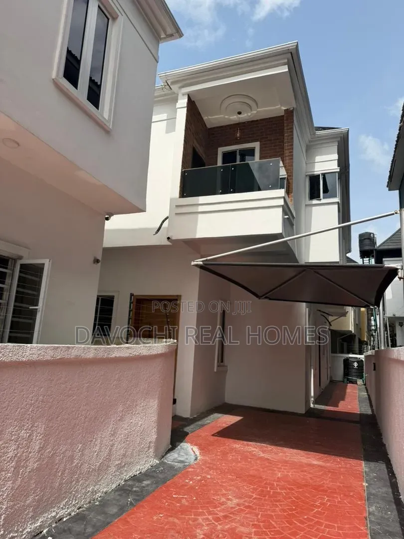 4bdrm Duplex in Lekki Phase 1 for sale in Lekki Phase 1