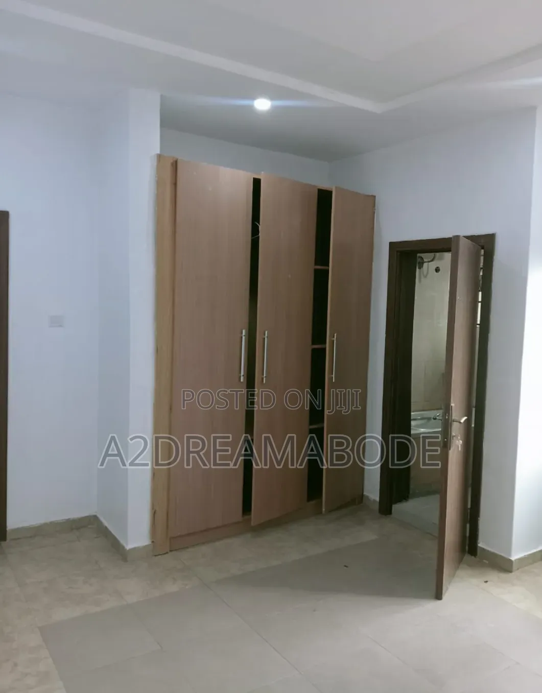 3bdrm Apartment in Magodo Phase 1 for rent in GRA Phase 1