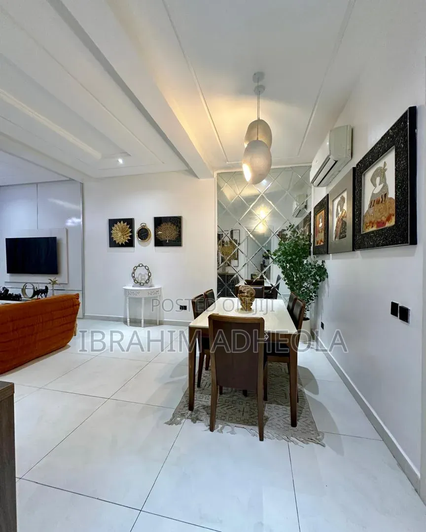 4bdrm Townhouse/Terrace in Ologolo for sale in Ologolo