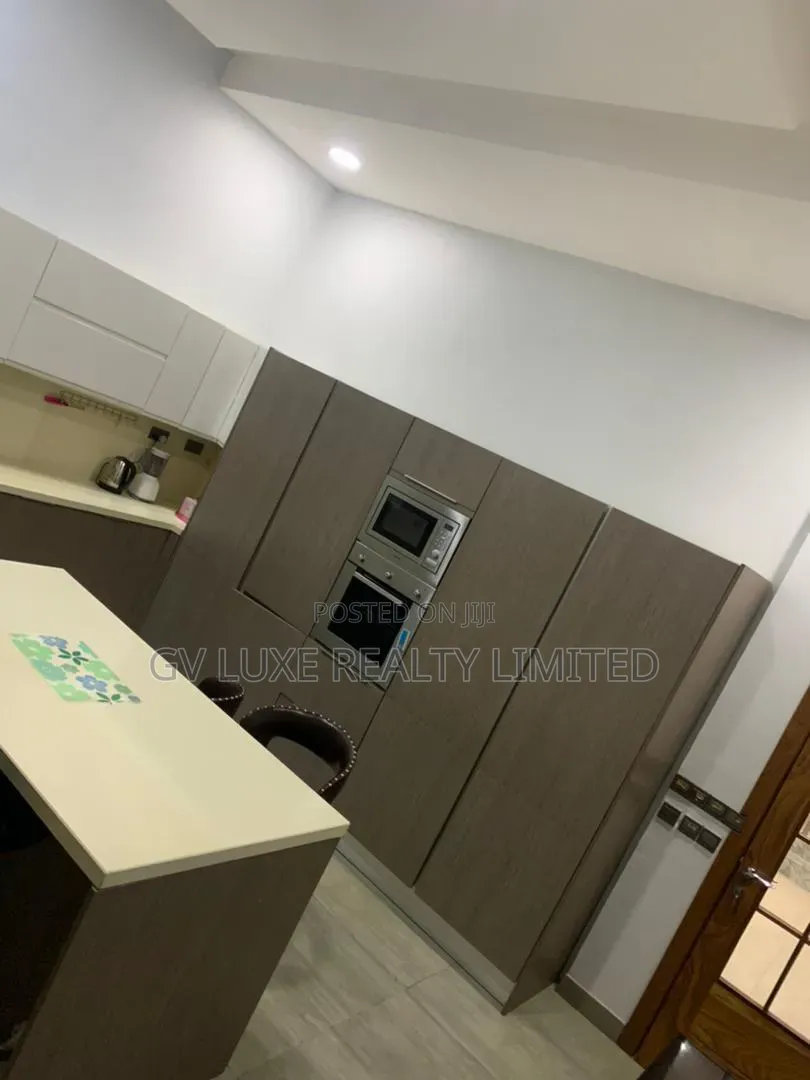 Furnished 3bdrm Townhouse / Terrace in Milano Court, Ikate-Elegushi in Ikate-Elegushi