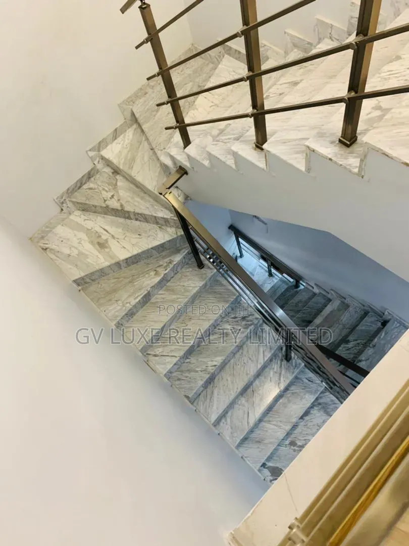 Furnished 3bdrm Townhouse / Terrace in Milano Court, Ikate-Elegushi in Ikate-Elegushi