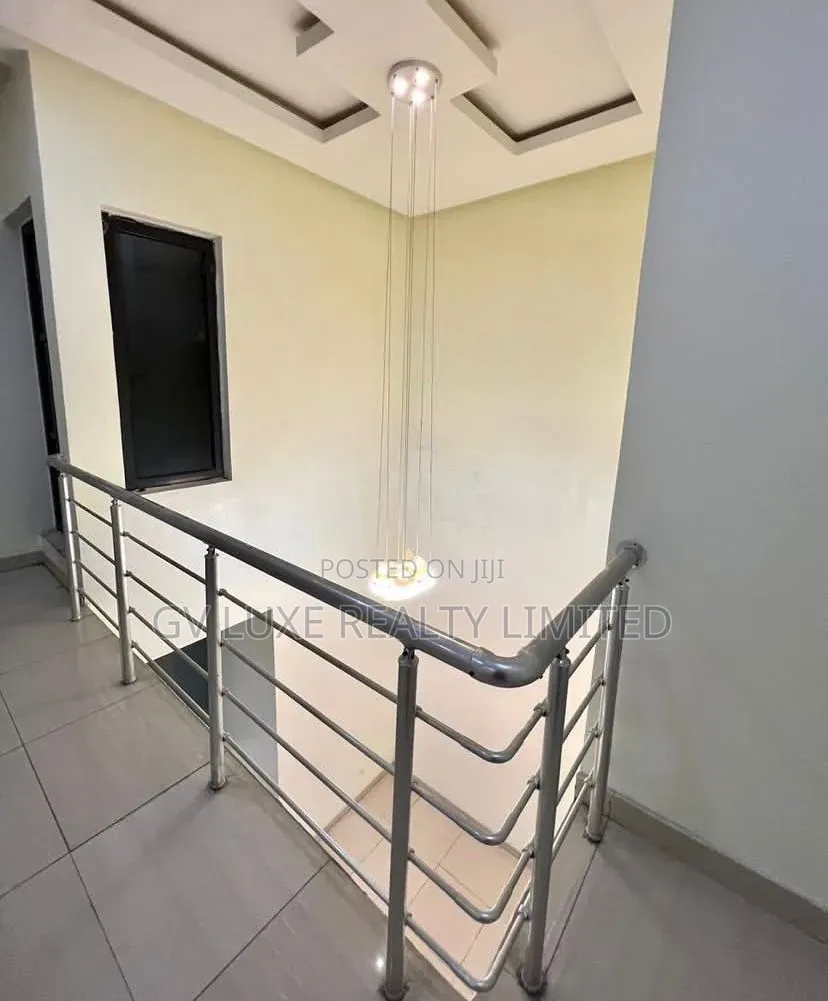3bdrm Maisonette in Ikate for rent in Ikate-Elegushi