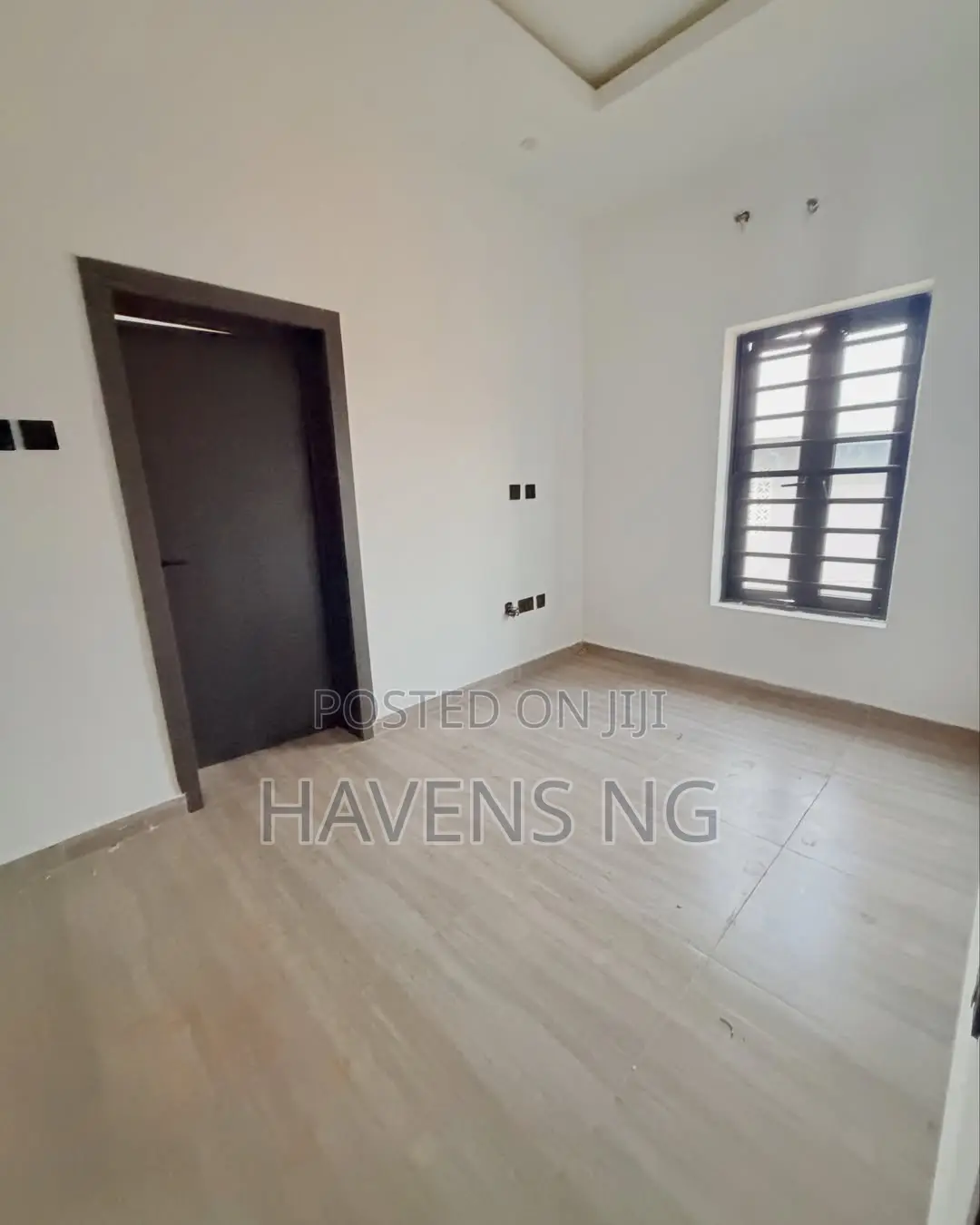 3bdrm Duplex in LSDPC Maryland Estate for sale in LSDPC Maryland Estate