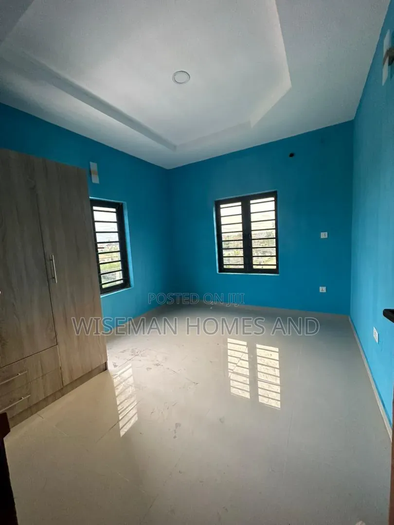 2bdrm Apartment in Ogombo Road Ajah for rent in Ogombo