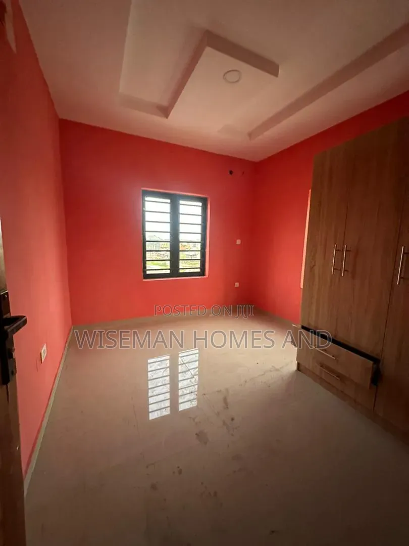 2bdrm Apartment in Ogombo Road Ajah for rent in Ogombo
