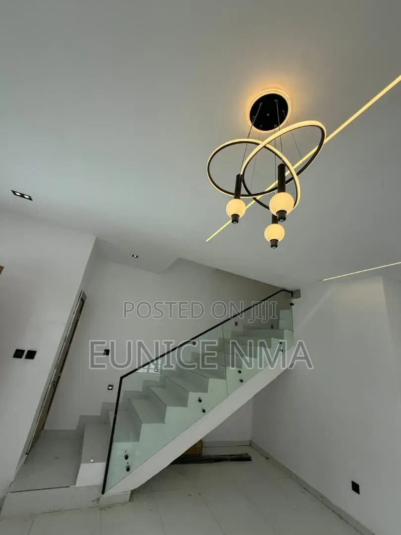 4bdrm Duplex in Alasia, Ajah for sale in Ajah