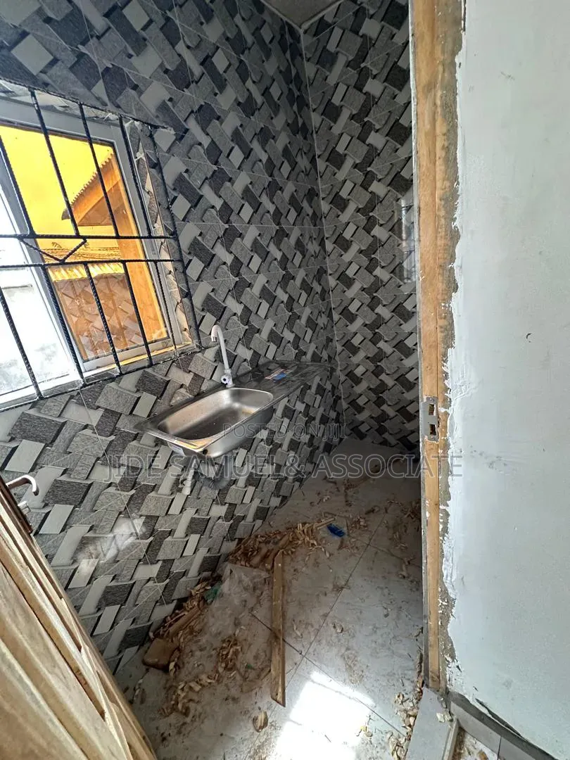 Furnished 1bdrm Apartment in Ayobo for rent in Ayobo