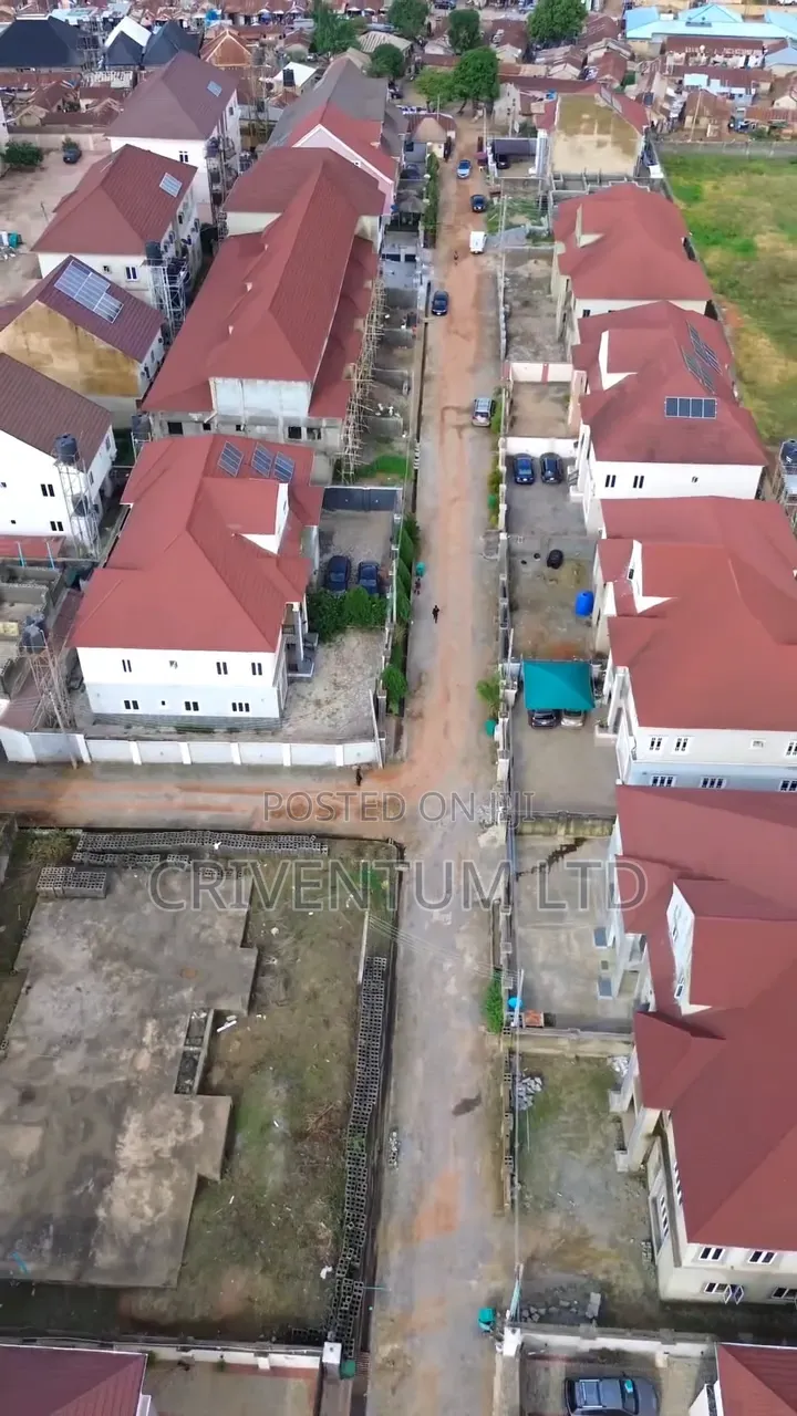 4bdrm Duplex in Apo Dutse for sale in Apo Resettlement