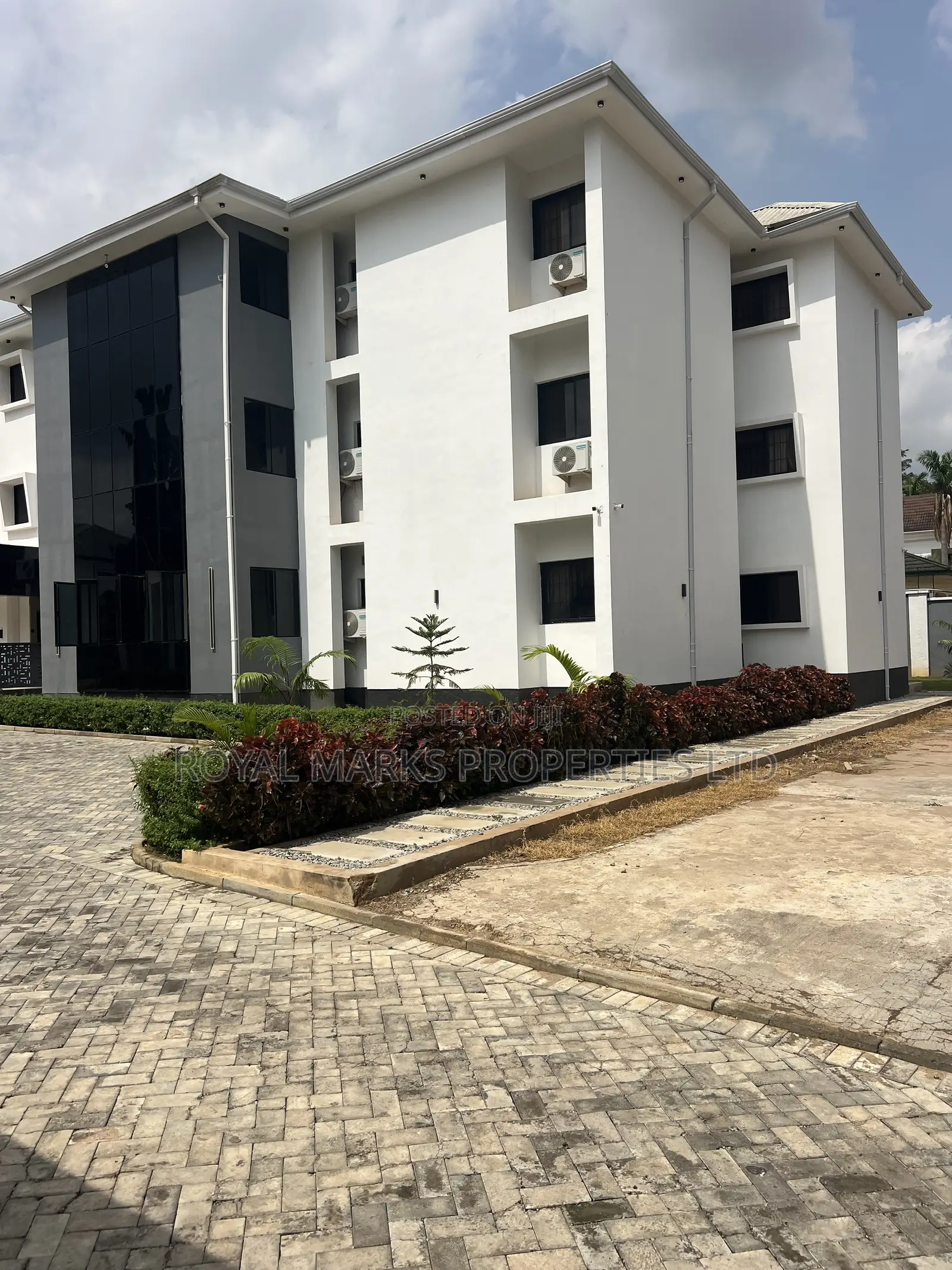 Service and Furnish Apartment Shot-Let Long-Stay in Jabi