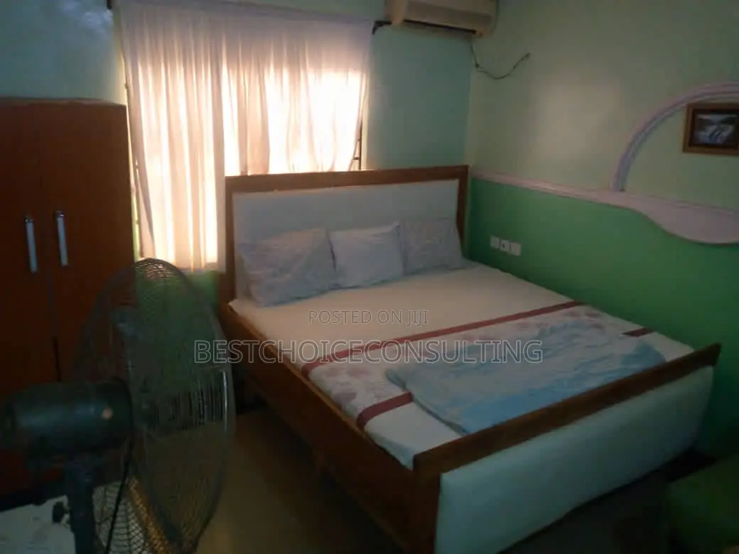 Furnished 14bdrm Shared Apartment in Ologuneru, Eleyele for rent in Eleyele