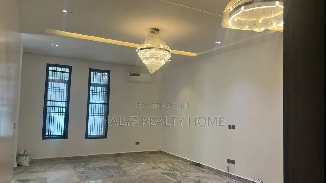 4bdrm Duplex in Zone 1 for rent in Zone 1 / Wuse