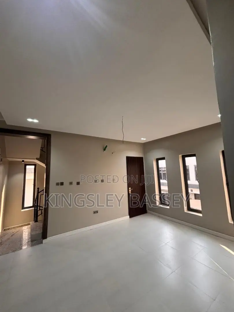 5bdrm Duplex in Abuja, Guzape District for rent in Guzape District