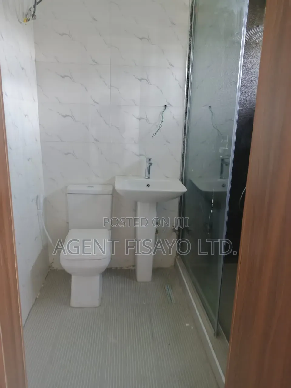 4bdrm Duplex in A Mini Estate, Lekki Phase 1 for sale in Lekki Phase 1