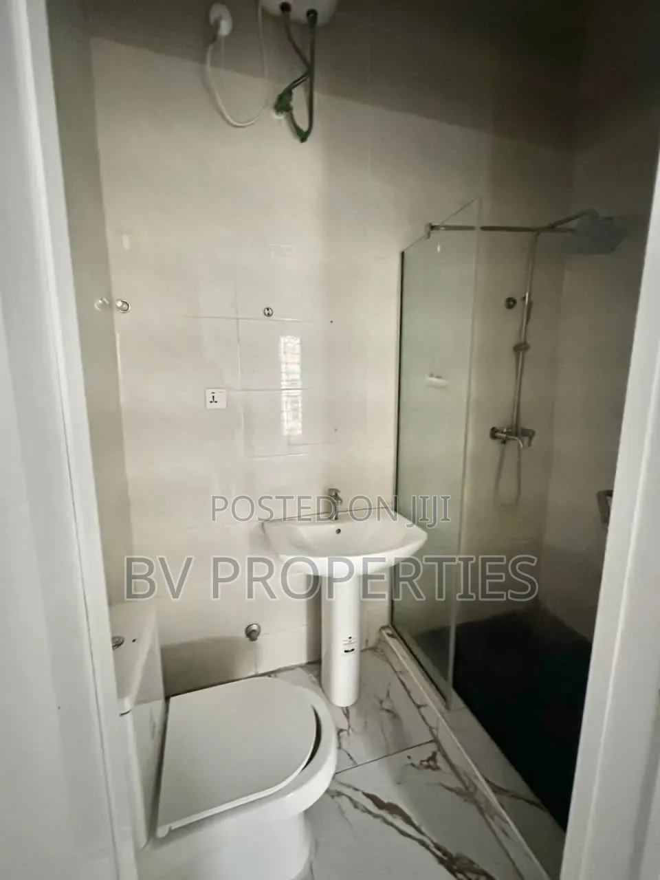 Mini Flat in Osapa london for rent in Osapa london