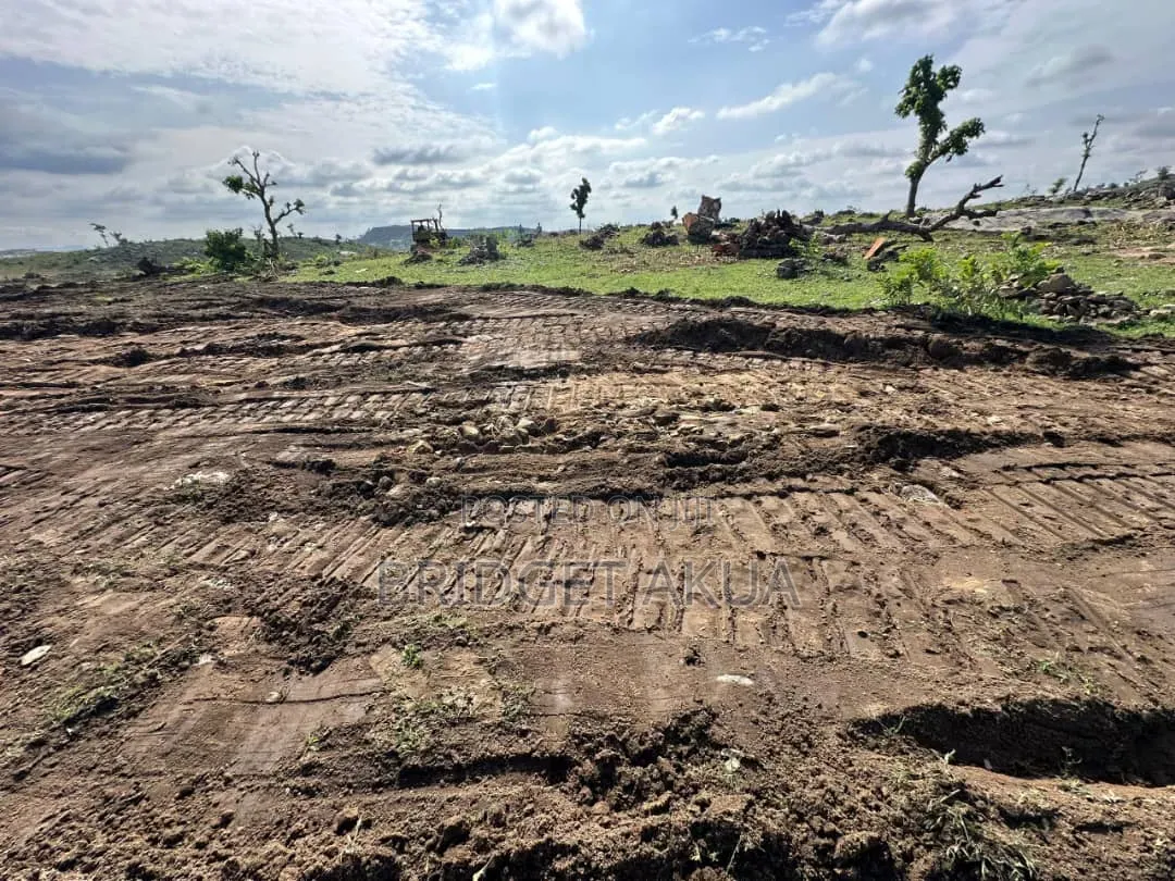 Secure Gated Estate Land in Apo in Wasa