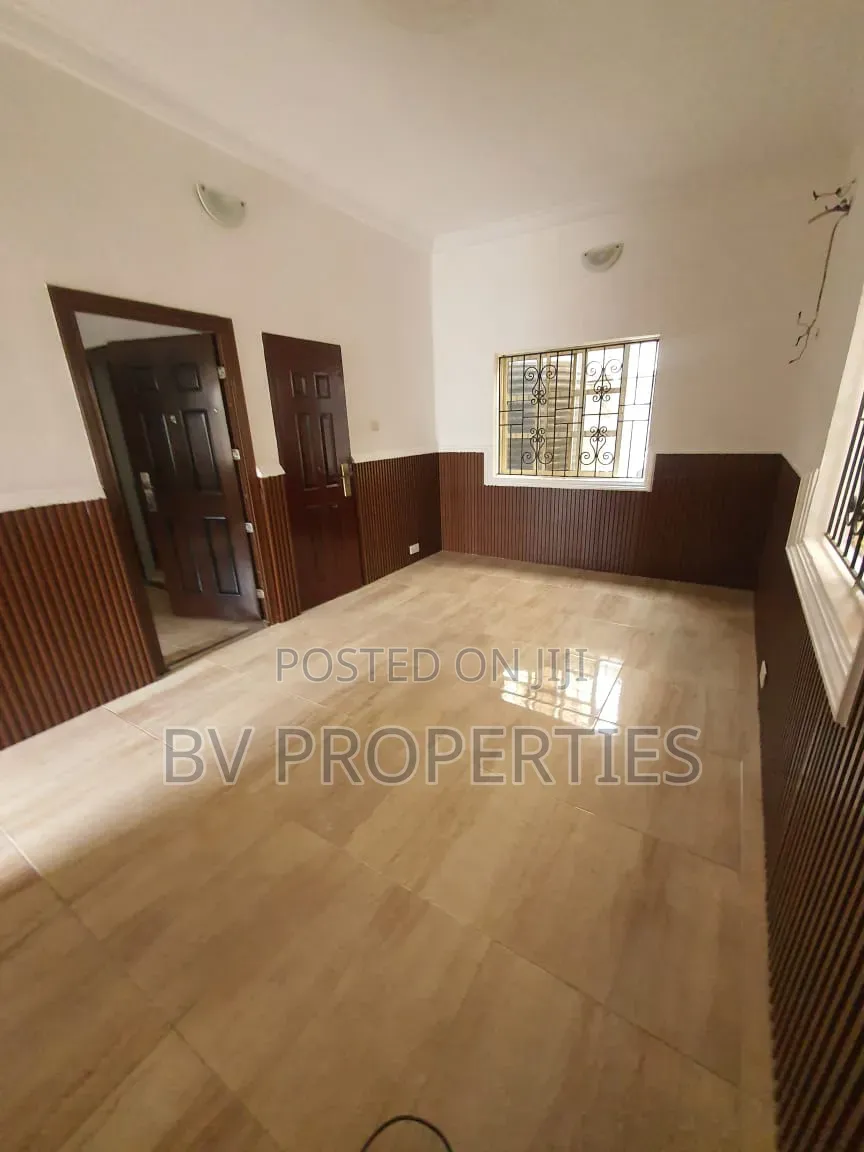 Mini Flat in Silver Spring Estate, Agungi for rent in Agungi