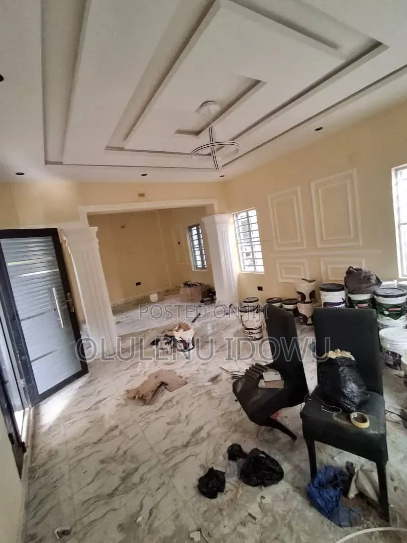Furnished 4bdrm Duplex in Baruwa for sale in Baruwa