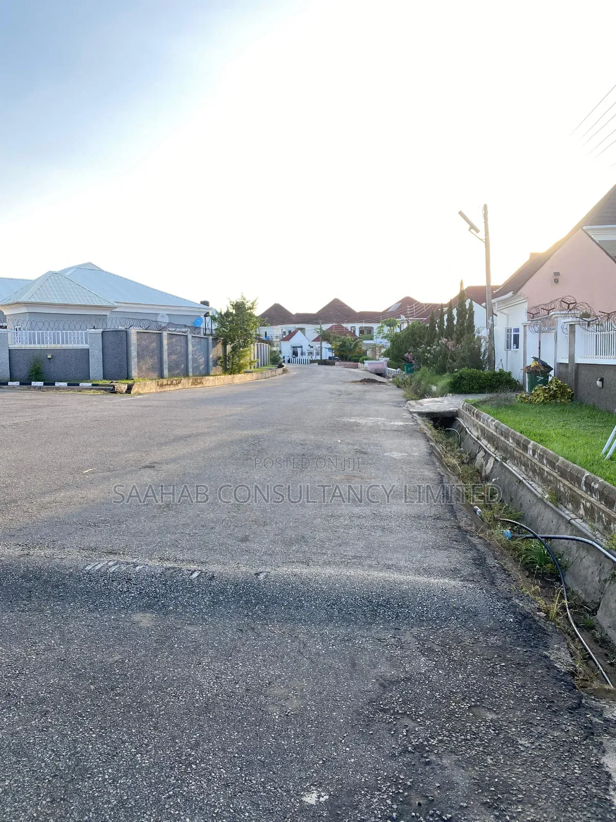 5bdrm Duplex in Basic Estate, Lokogoma for sale in Lokogoma