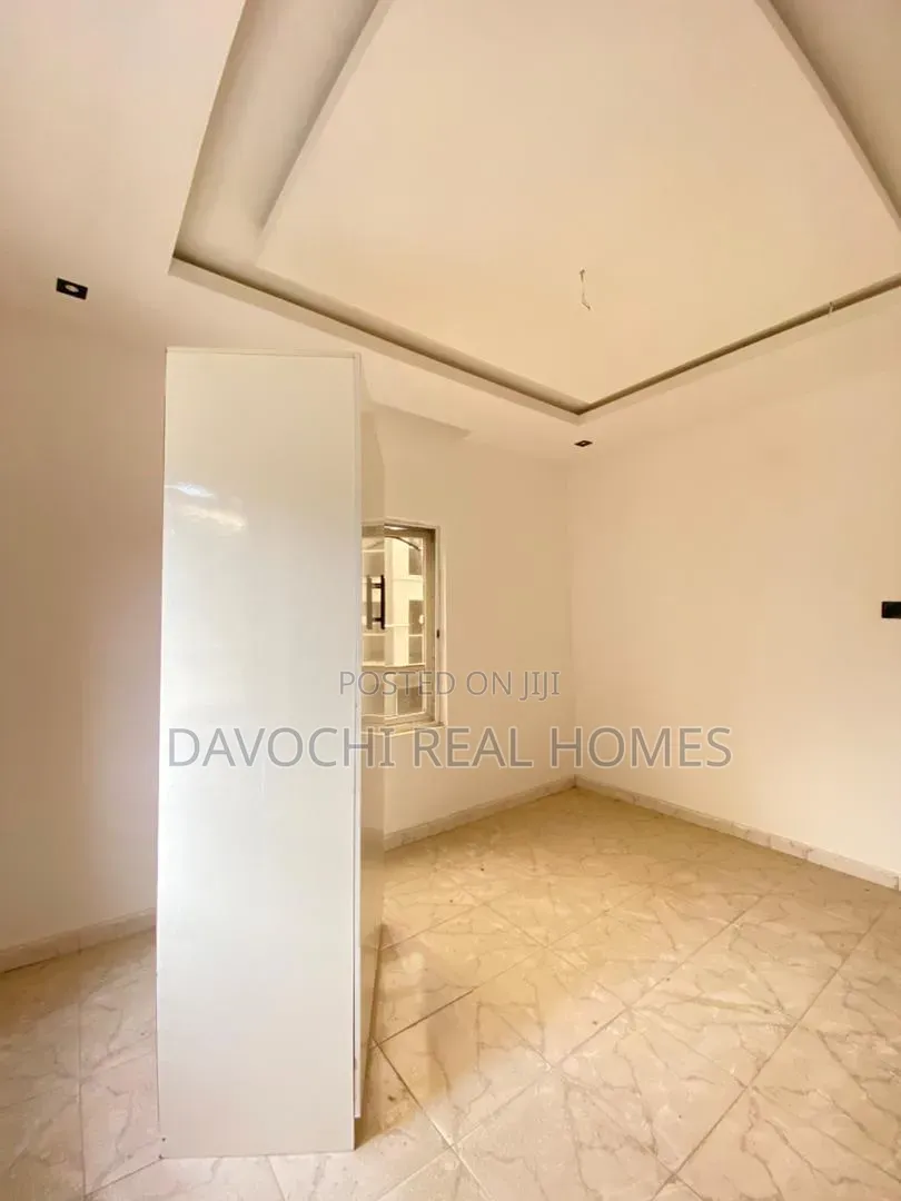 4bdrm Duplex in Sangotedo for sale in Sangotedo