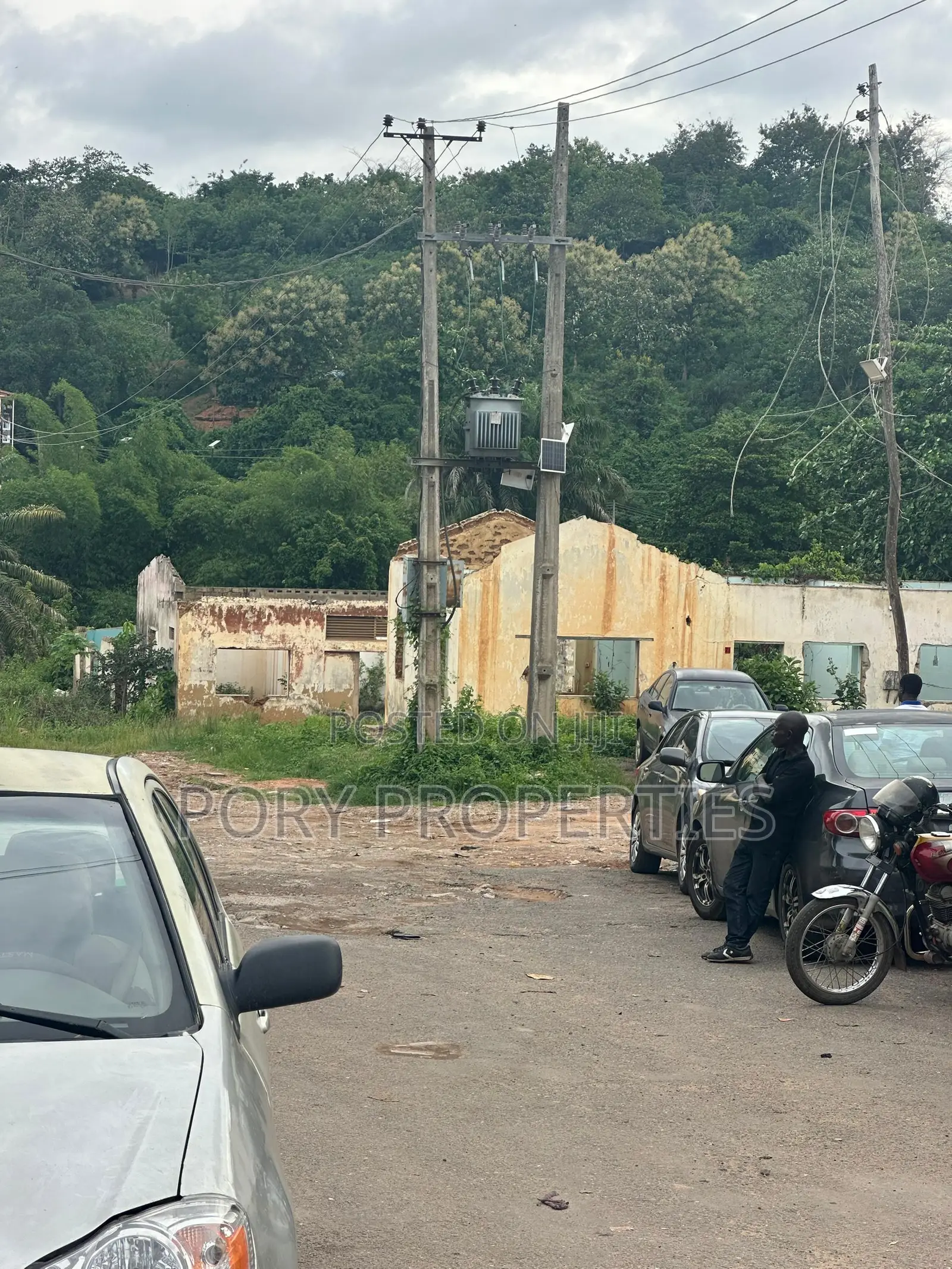 Commercial Land Opposite Kunle Ara Pharmacy,Along Uch for Sale in Yemetu