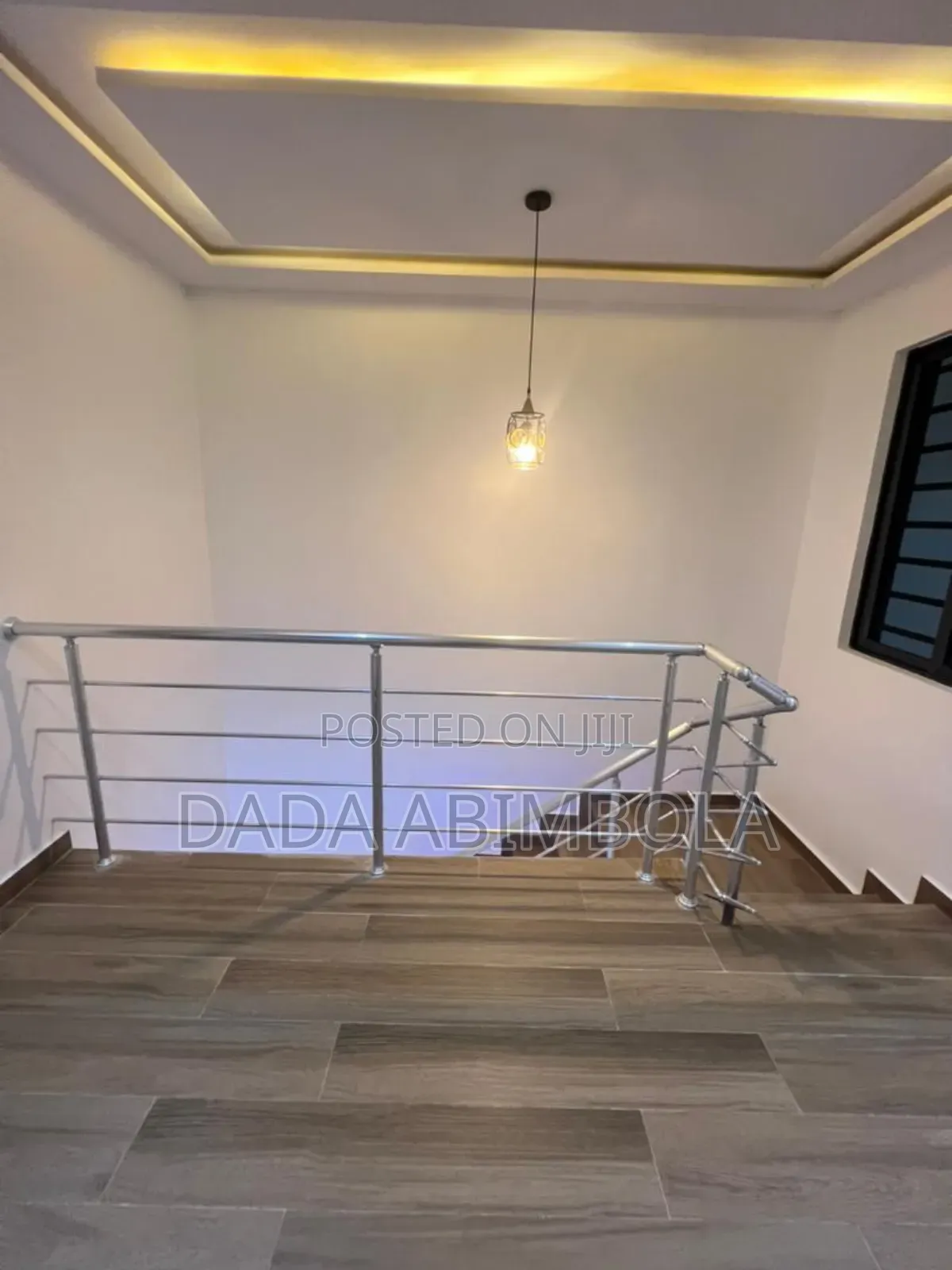 4bdrm Duplex in Chevron for sale in Chevron