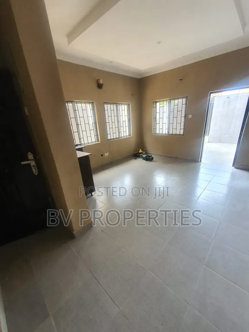 Mini Flat in Lekki Phase 1 for rent in Lekki Phase 1