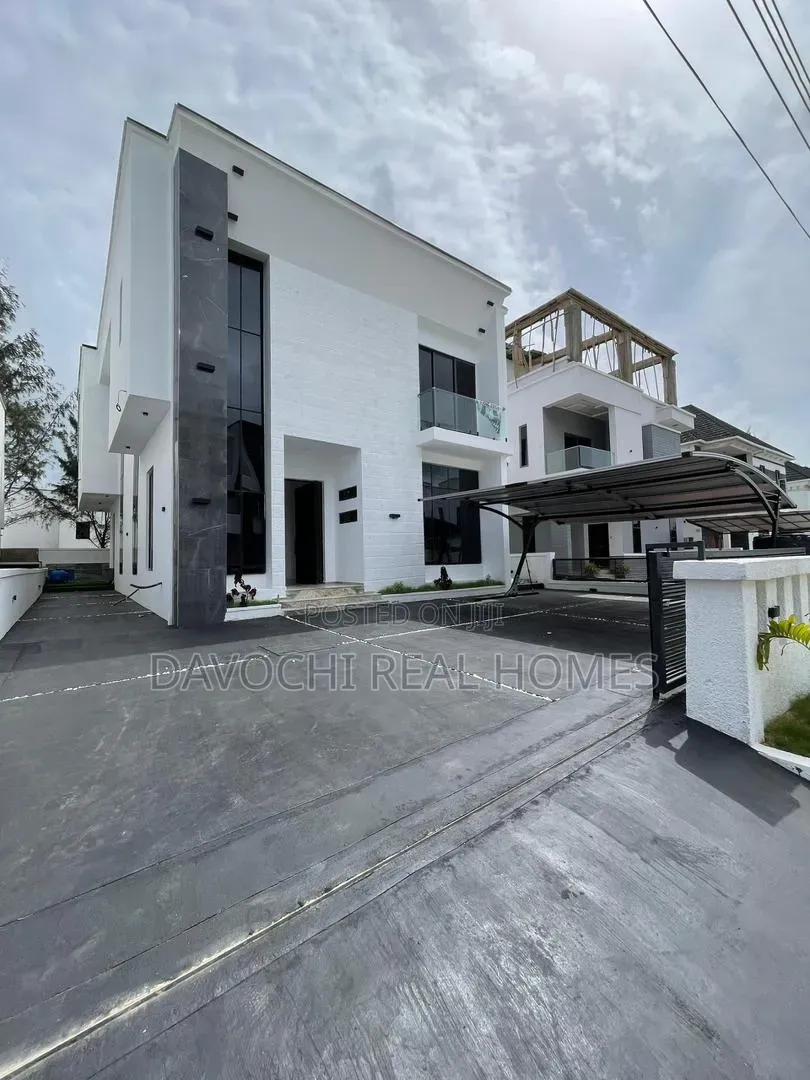6bdrm Duplex in Osapa london for sale in Osapa london