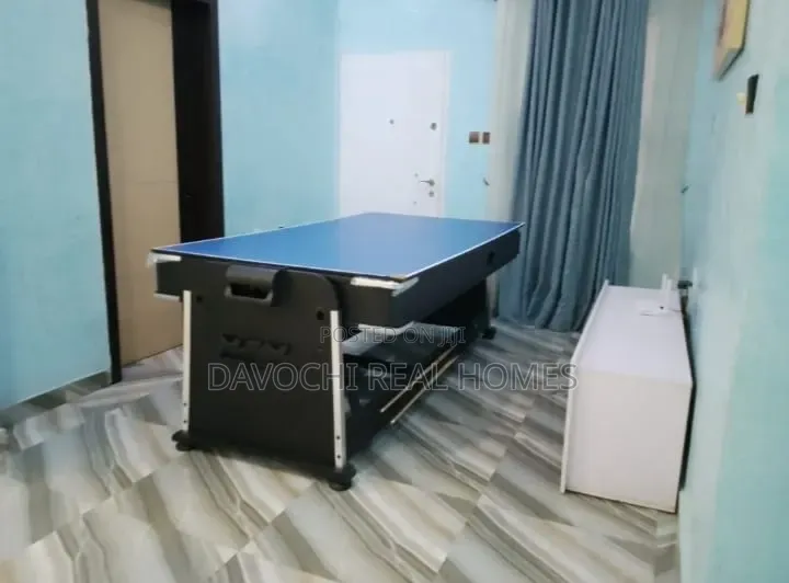5bdrm Duplex in Lekki Phase 1 for sale in Lekki Phase 1