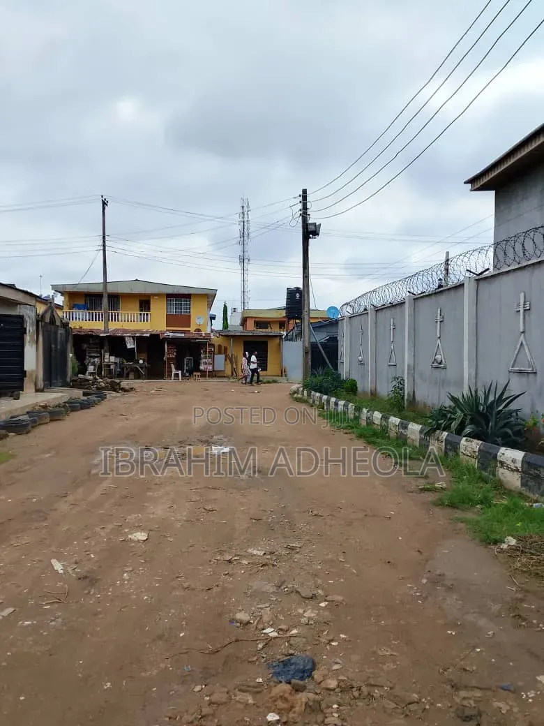 Land Decked House on Half Plot of Land With Good Proximity And in Idimu