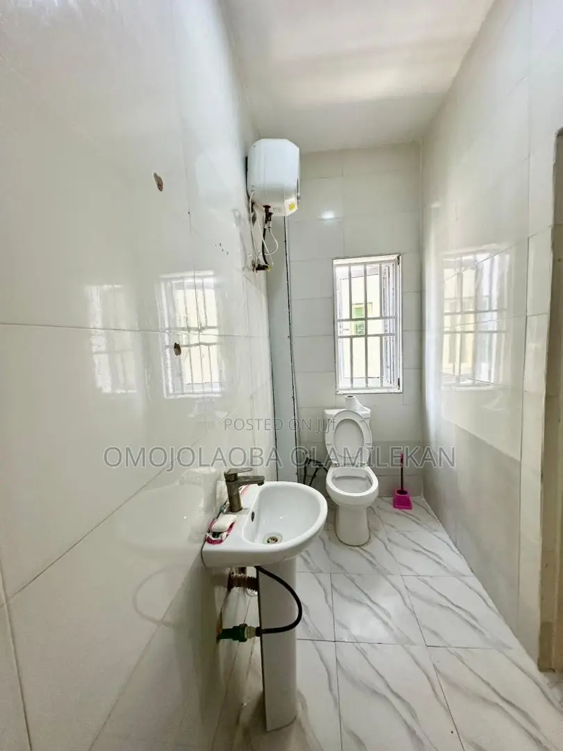 2bdrm Apartment in Ikate for rent in Ikate