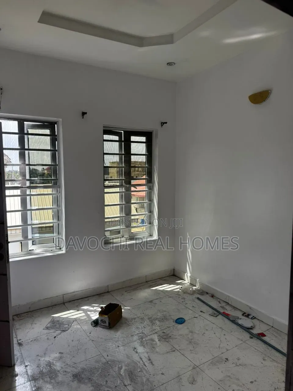 3bdrm Apartment in Ogombo for rent in Ogombo