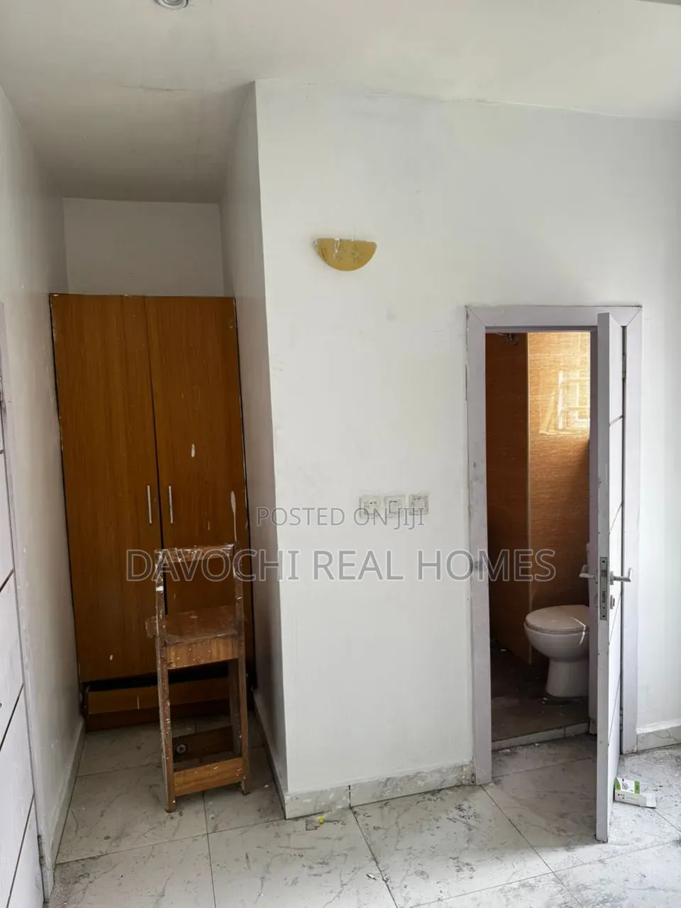 3bdrm Apartment in Ogombo for rent in Ogombo