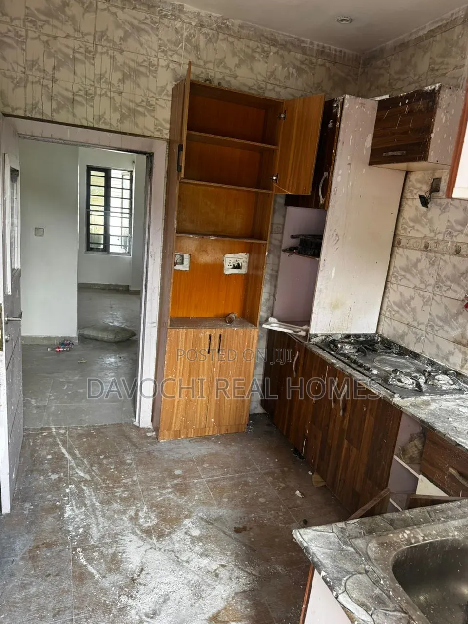 3bdrm Apartment in Ogombo for rent in Ogombo