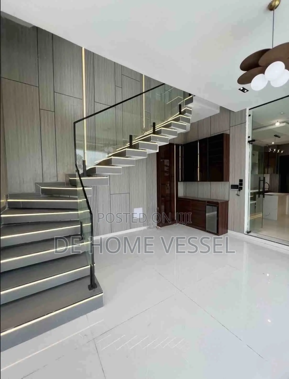 5bdrm Duplex in Osapa london for sale in Osapa london