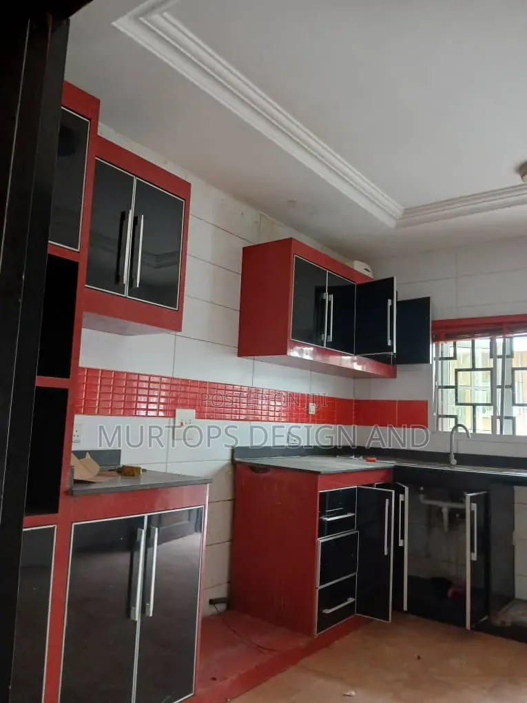 4bdrm Townhouse / Terrace in Paradise, Chevron for rent in Chevron