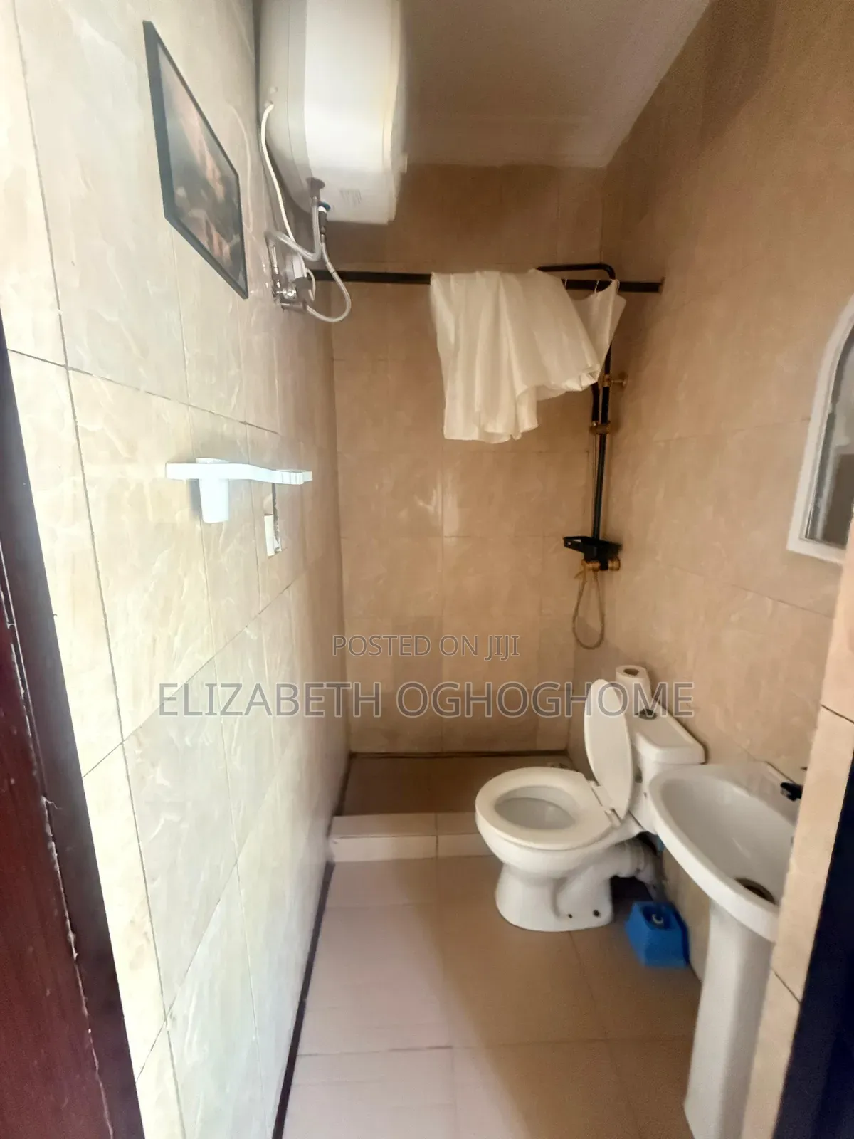 Furnished 4bdrm Duplex in Ikate for rent in Ikate
