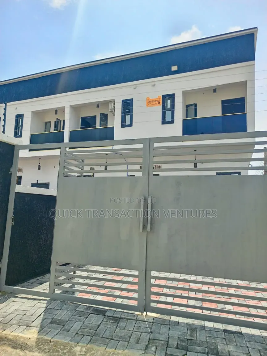 3bdrm Duplex in Aptech, Sangotedo for sale in Sangotedo