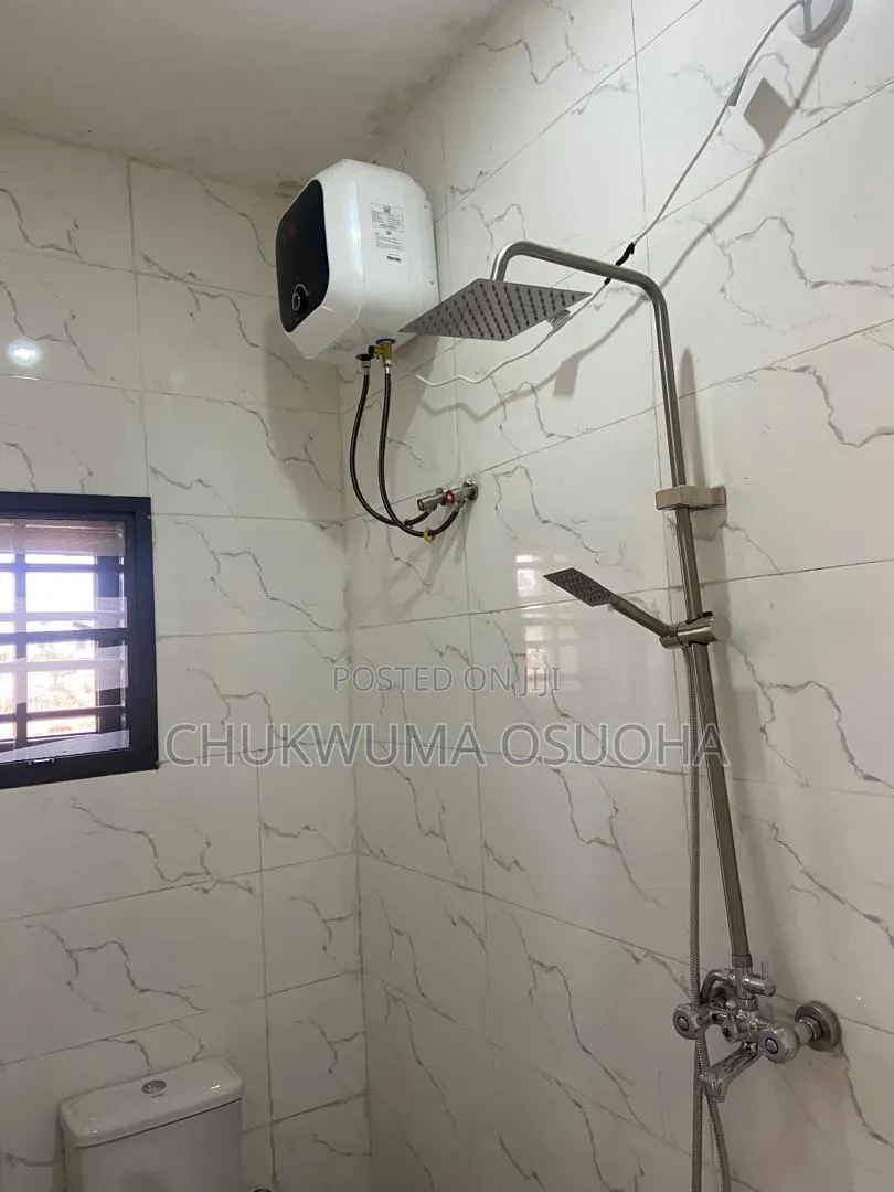 2bdrm Block of Flats in Via News for sale in Dawaki