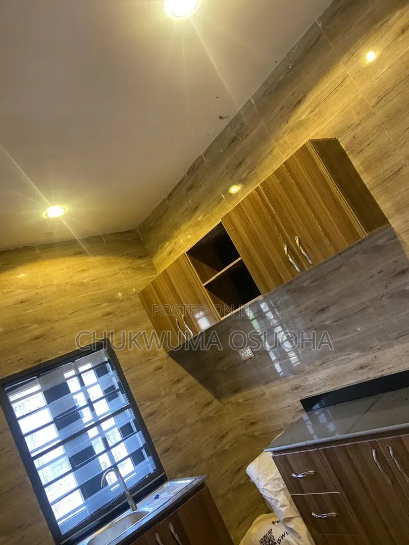 2bdrm Block of Flats in Via News for sale in Dawaki