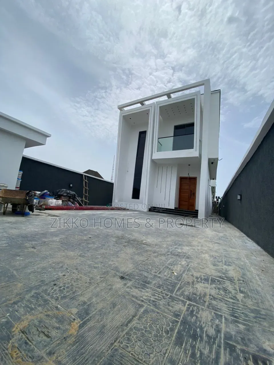 5bdrm Duplex in Ajah, Abraham Adesanya Estate for sale in Abraham Adesanya Estate