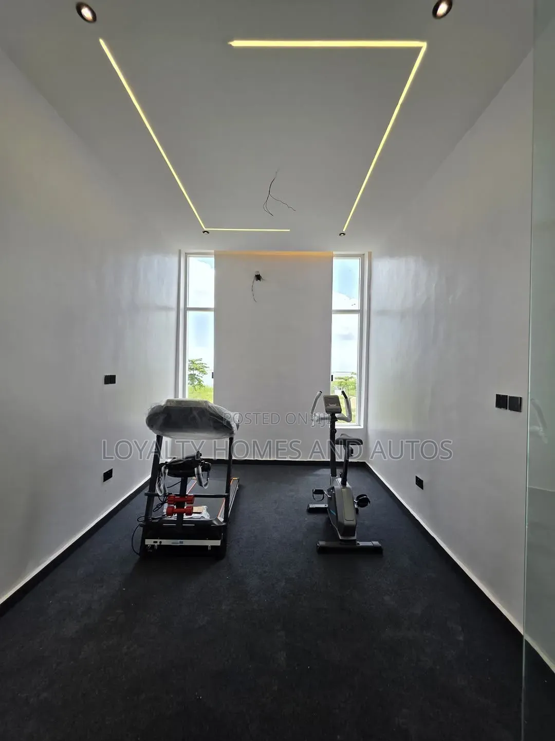 5bdrm Duplex in Osapa london for sale in Osapa london