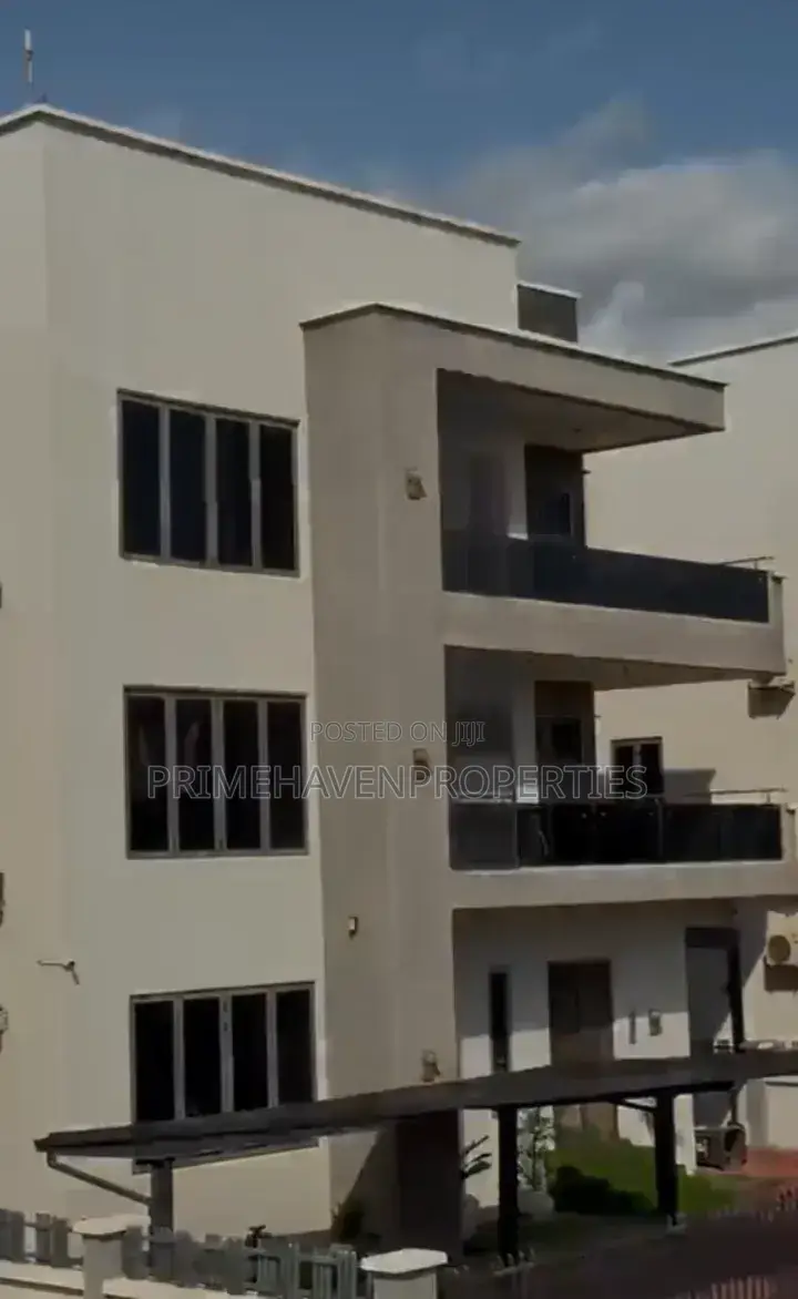 5bdrm Duplex in Wuye for sale in Wuye
