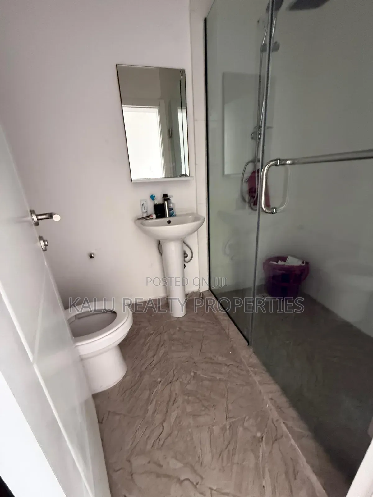 Mini Flat in Lekki for rent in Lekki Phase 1